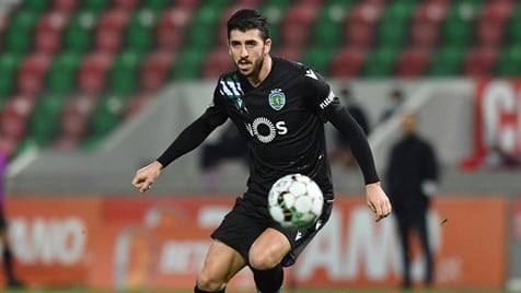 Paragem para Paulinho. Páscoa como data de regresso.