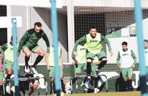 Internacionais retornam aos treinamentos do FC Paços