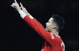 Cristiano Ronaldo se torna 14ª maior goleador da história do Manchester United