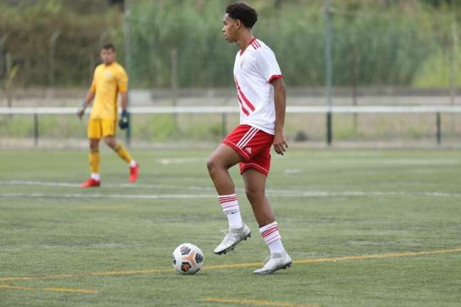 Brasileiro, Matheus Costa fala sobre adaptação à Portugal