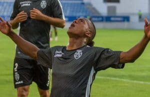 Levante aponta a avançado do Feirense