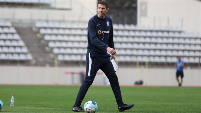 Marítimo encara Famalicão fora de casa