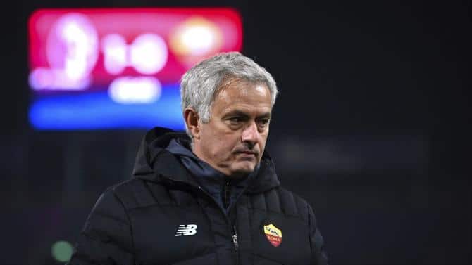 Mourinho fala de futebol e sua relação com Deus