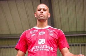 Slimani afastado do Sporting rescinde e assina pelo Brest