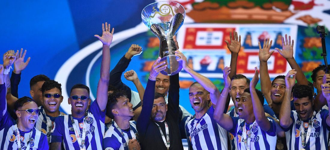 FC Porto vence Supertaça de Portugal e arranca 2022/2023 a vencer