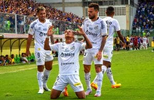 Barcelona rejeita e estrela do Brasil ruma à Premier League