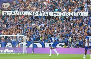 Qual o motivo de Otávio abandonar o FC Porto neste mercado?
