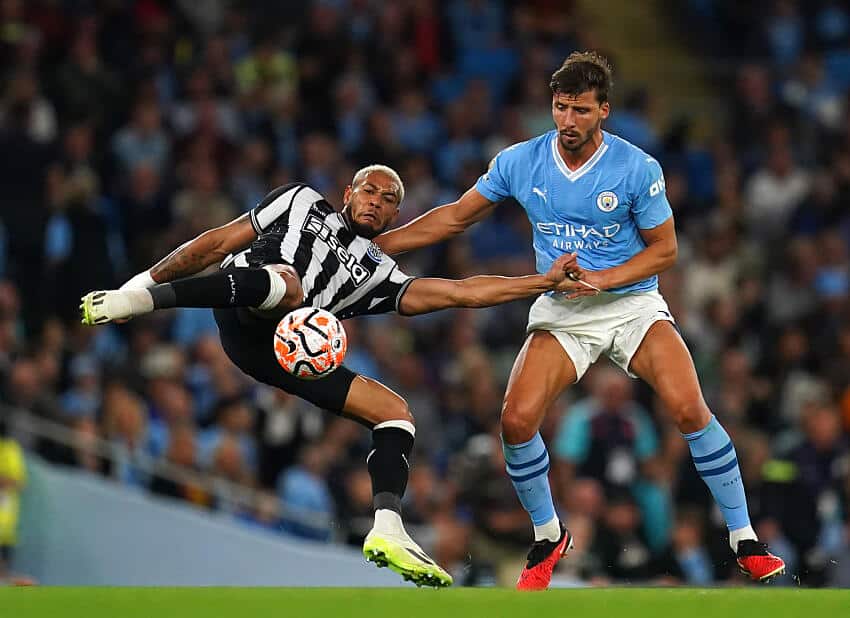 Como se saíram os últimos portugueses na Premier League?