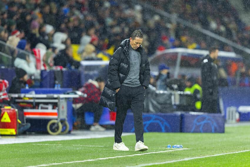 Roger Schmidt insatisfeito com a saída de vários jogadores